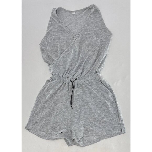 Old‎ Navy Women’s Breathe ON Cross Front V-Neck Light Gray Romper Sz Sm See Pics - Picture 3 of 10